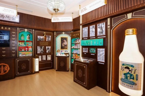 今年改造 1500 家门店，屈臣氏深耕高价值零售体验​